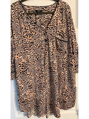 Simply vera cheetah print night shirt pajama